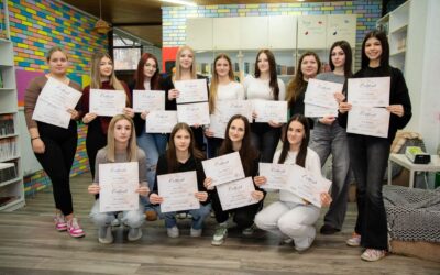 Edukacija iz područja oblikovanja noktiju