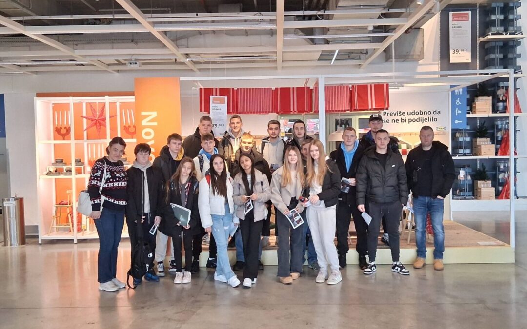 Stolari i ugostitelji na terenskoj nastavi u Zagrebu